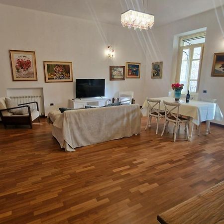 Greta House San Benedetto Apartment กาญารี ภายนอก รูปภาพ