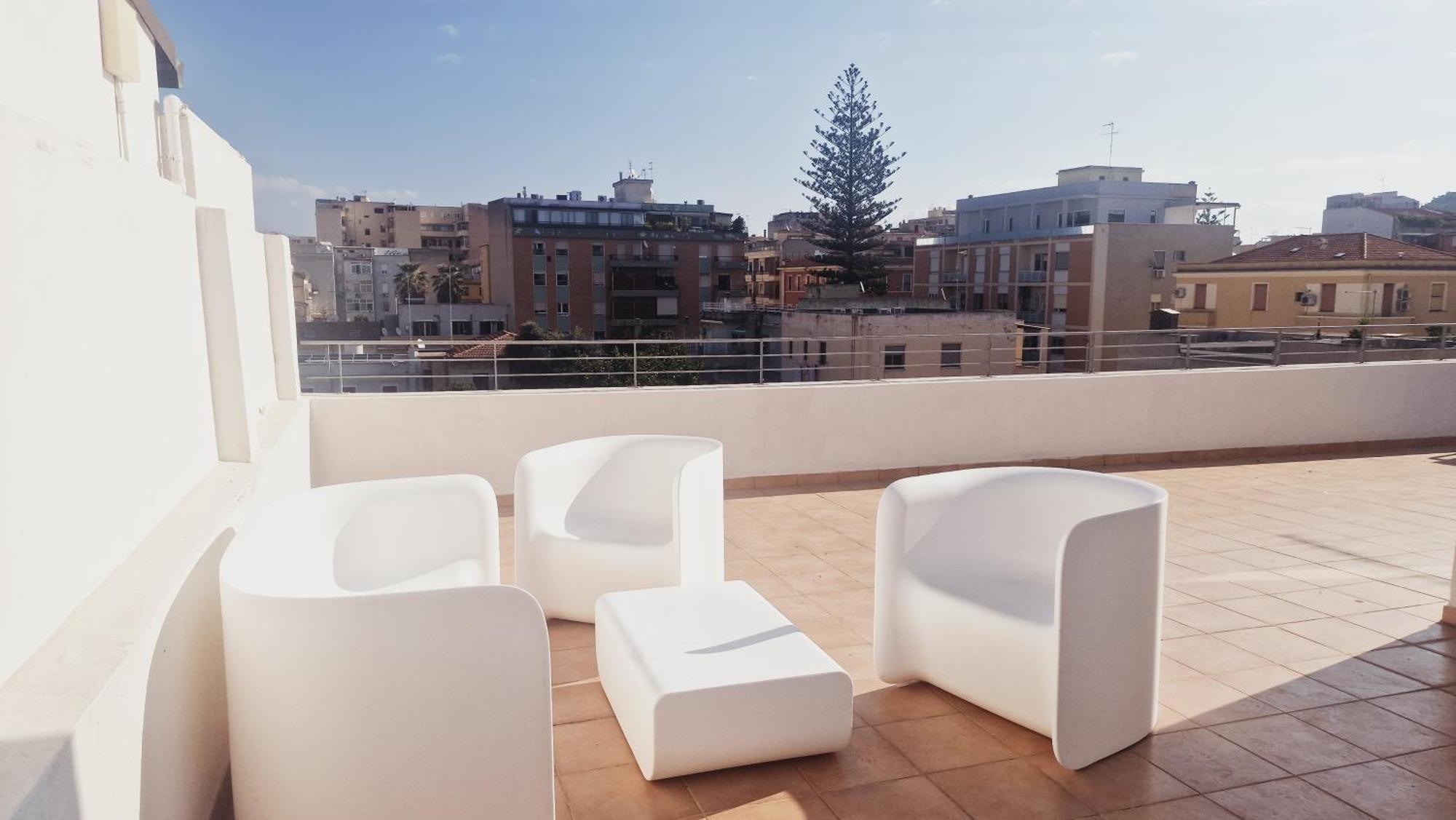 Greta House San Benedetto Apartment กาญารี ภายนอก รูปภาพ